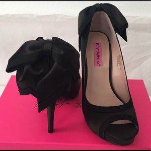 Betsey Johnson Black Peep Toe Heels with Bow